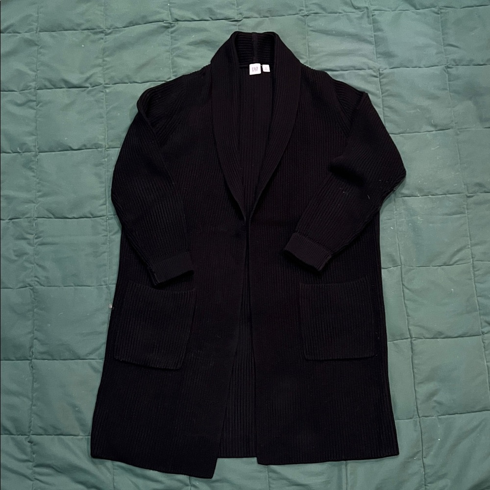 GAP Women's Elegant Black Cardigan